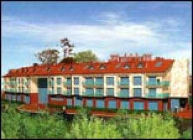 Apartamentos Mar Rovacias Комільяс Екстер'єр фото